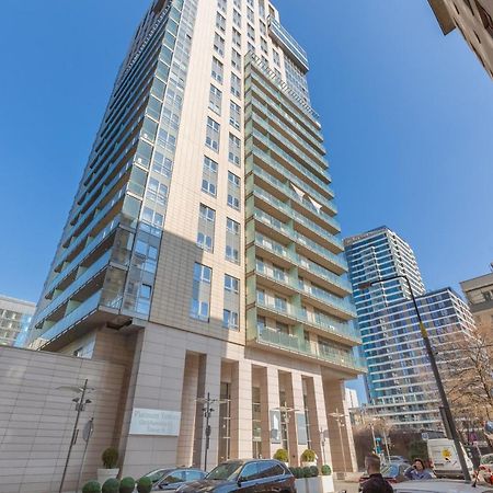 Platinum Towers Apartment With Parking By Renters Prestige Varsovie Extérieur photo