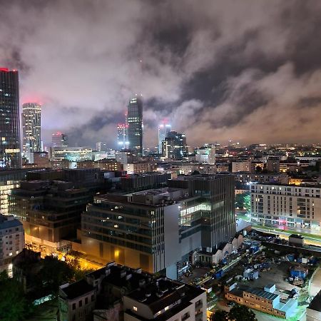 Platinum Towers Apartment With Parking By Renters Prestige Varsovie Extérieur photo