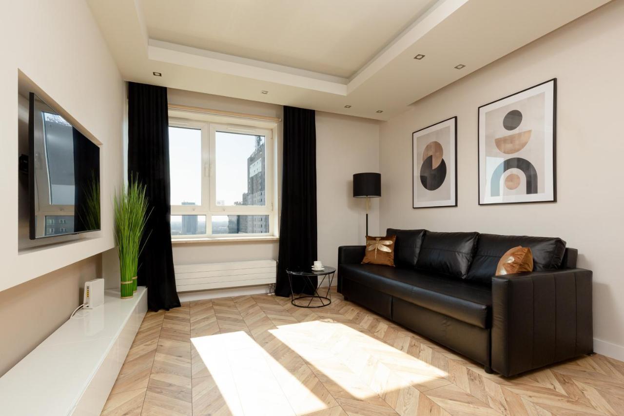 Platinum Towers Apartment With Parking By Renters Prestige Varsovie Extérieur photo